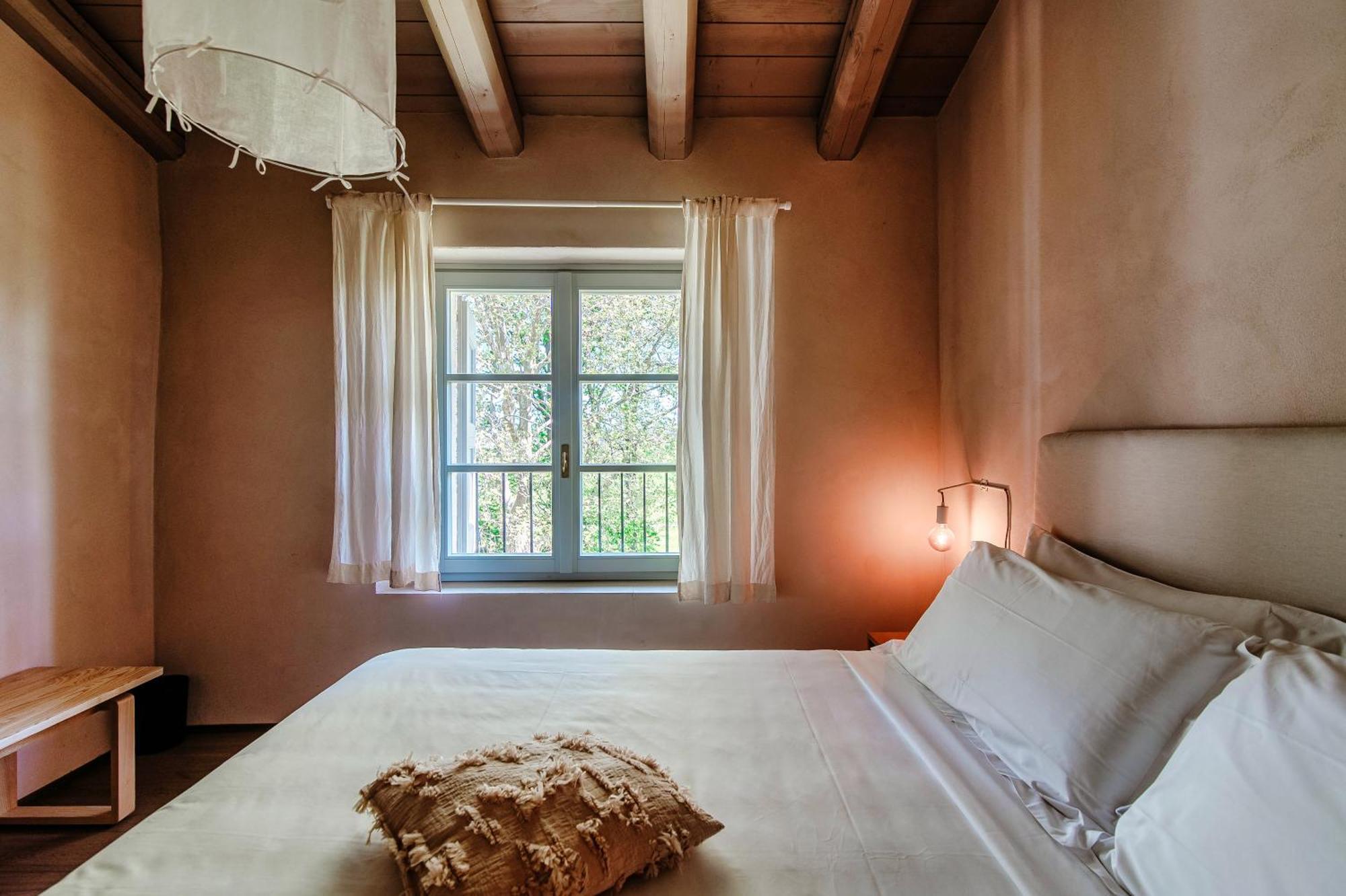 Dandelion Como Suites & Park Villa Guardia Екстер'єр фото